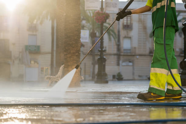 Best Patio and Deck Pressure Washing  in Farmingdale, NY